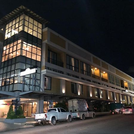 Sriracha Orchid Hotel Si Racha Ngoại thất bức ảnh